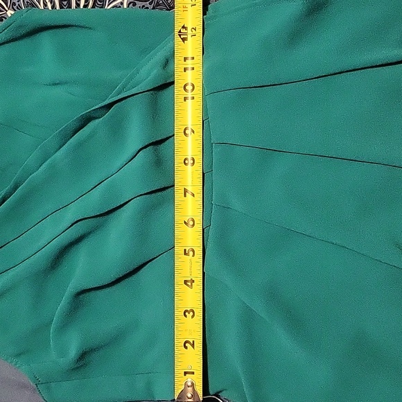 Tobi: Teal dress with crisscross back. - Picture 5 of 11